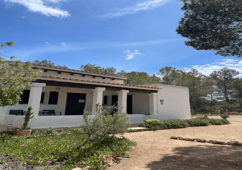Tranquila casa unica en Playa Mitjorn Formentera
