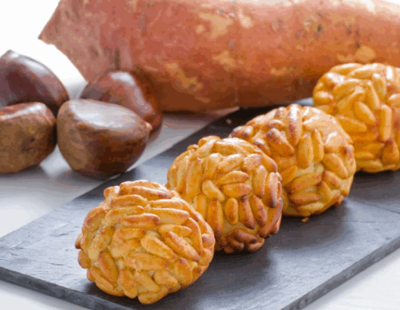 ‘’LA CASTANYADA’’:  UNA TRADICIÓN OTOÑAL QUE DESAFÍA AL HALLOWEEN