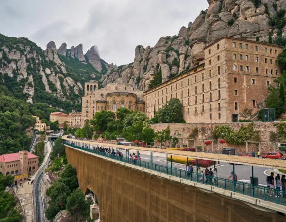 MONTSERRAT: NATURALEZA, ESPIRITUALIDAD Y CULTURA